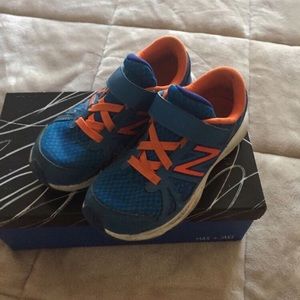NB Boys Tennis Shoes sz 2